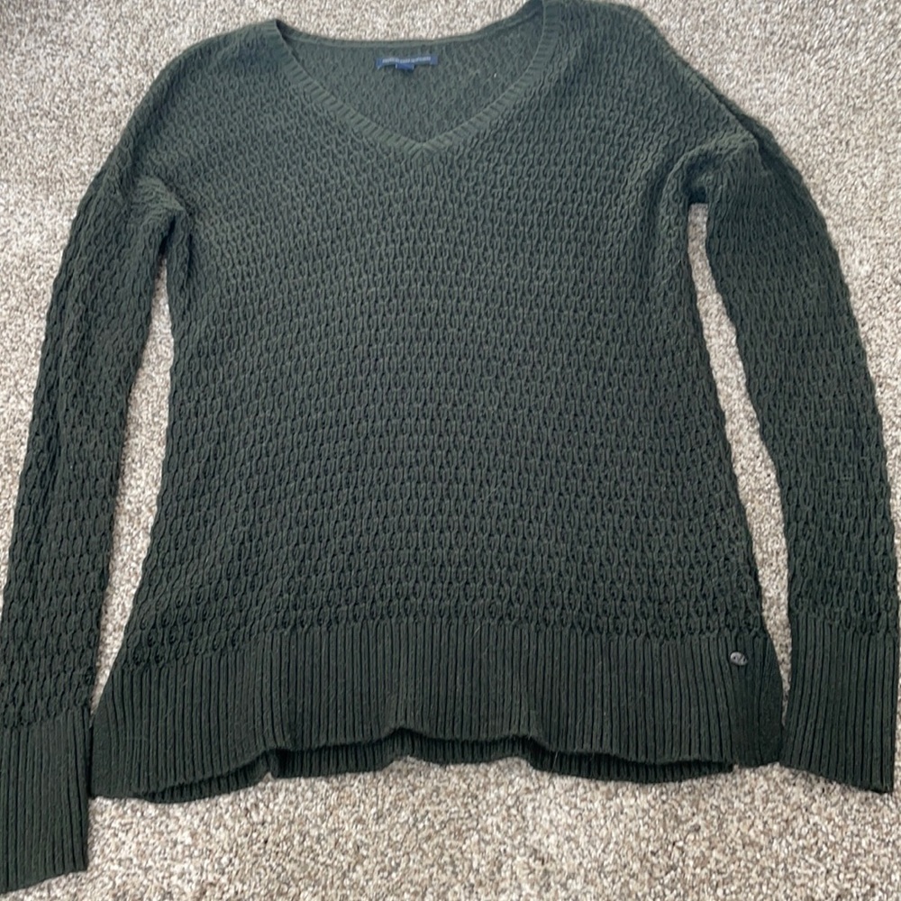 American eagle sweater